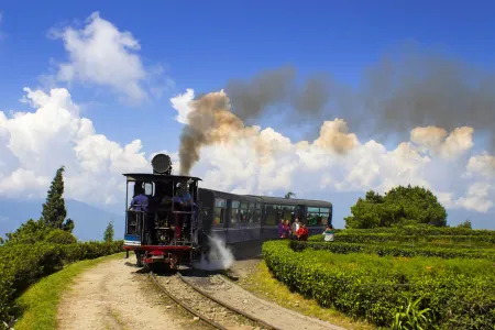Enchanting Darjeeling 4-Day Himalayan Escape