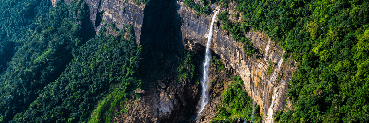 Nohkalikai Falls
